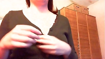 Un eccitante roleplay: facciamo finta di essere in una libreria e sarai umiliato come l'ultimo dei vermi sulla terra