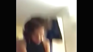 Alguém sabe o nome dela?