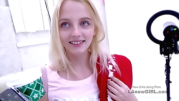 Sexy 20yo blonde fucks at modeling audition