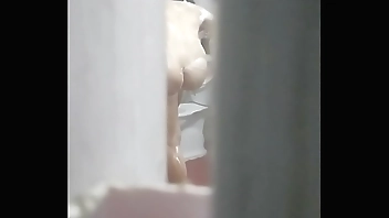 Quay lén người yêu cũ