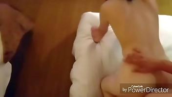 台灣 最愛絲襪直穿幹爽翻了