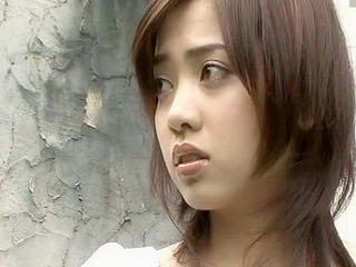 Sexy Thai Babe Fucks Hassle-Free New York Dude!