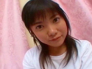 Japanese babe Kozue Matsushima loves to deep throat cock