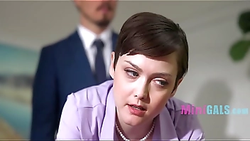 Small Size Seduction (Office Romance)