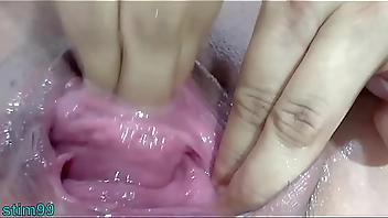 Female Pee Hole Fucking with Cucumber Japanese Kinky urethral insertion