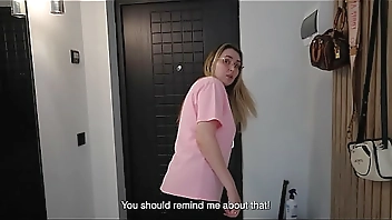 Hot Stepmom gets stepson's cock in her tight pussy by mistake