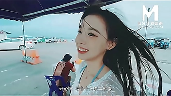 ModelMedia Asia - ISLAND LOVER - Passionate sex on a private beach