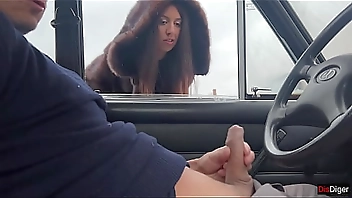 Stranger gave me a handjob through the car window on public parking