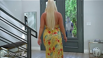Busty Blonde London River Gets Pussy Filled With Delivery Man's Hot Cream