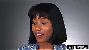 UP CLOSE - How Women Orgasm With Naturally Stacked Beauty Jenna Foxx! GIRL MASTURBATING! FULL SCENE